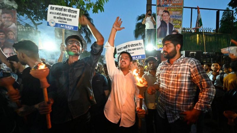 India exam chief sacked after outcry over marks