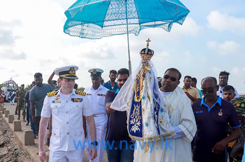 Navy assists transportation of statue of Our Lady of Madhu