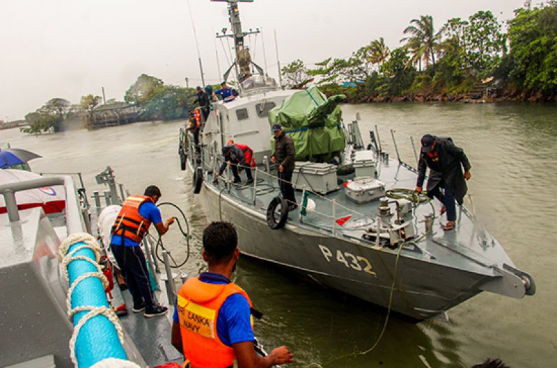 Navy rescued Six fishermen  from distress trawler