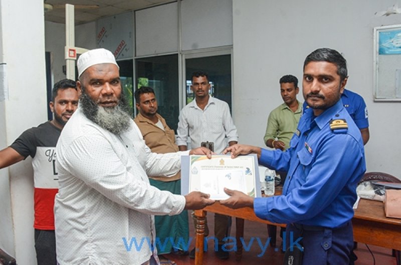 Navy educates fishermen on drug prevention 