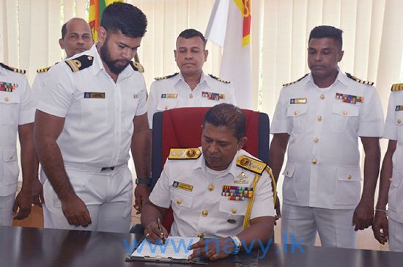 R.Admiral Hewavitharane assumes  command of Commandant VNF