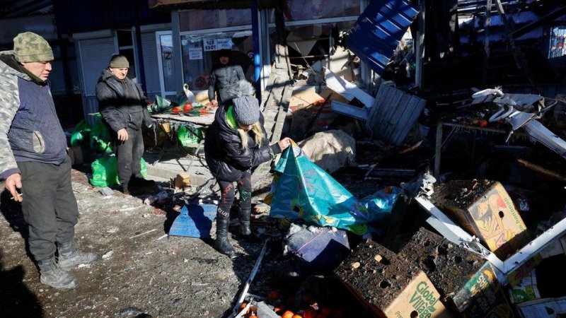 Deadly blast hits market in Russia-held Ukraine city