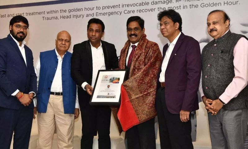 Sri Lankan minister invites investments to Lanka 