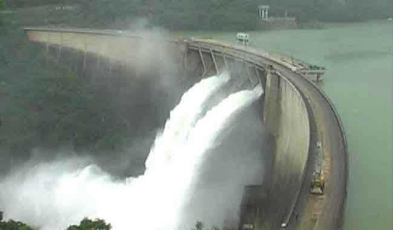 Two spill gates at Victoria reservoir open automatically