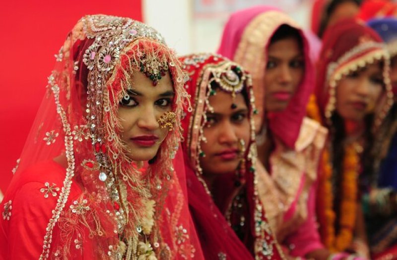 India's Assam scraps colonial-era Muslim marriage law