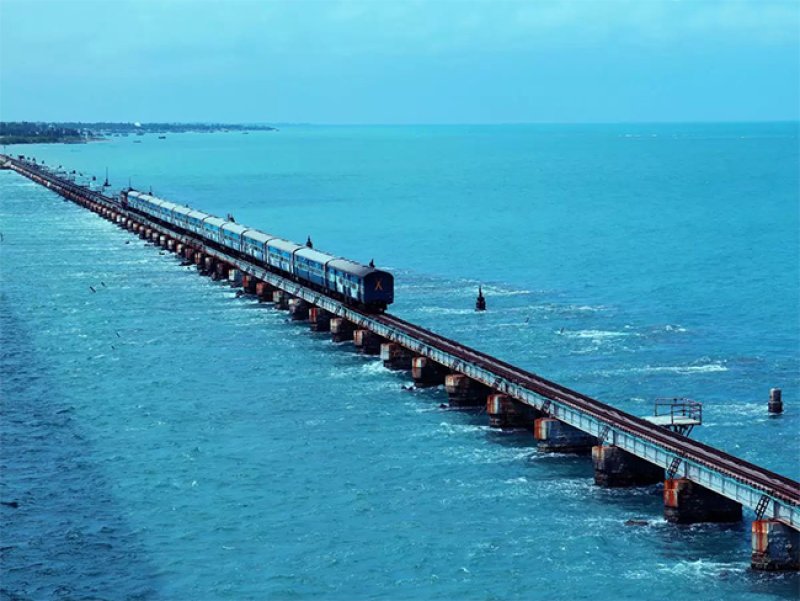 India and Sri Lanka to Finalize Road-Rail Link Project