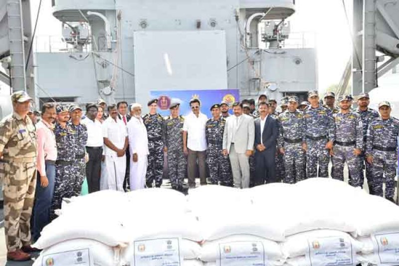 Tamil Nadu sends 950 MT of relief supplies to Sri Lanka