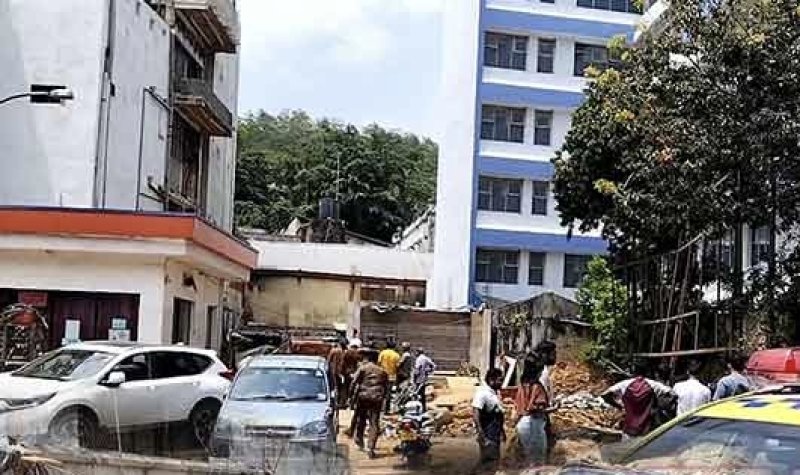 Two workers injured in Kandy building collapse