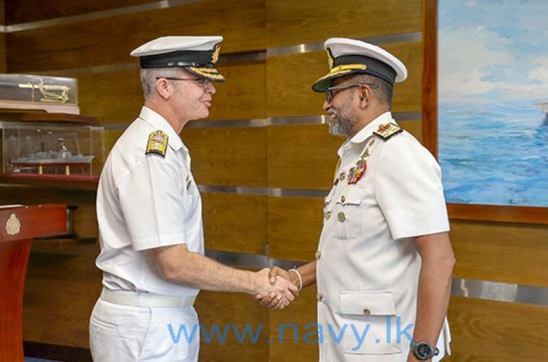 Commander JATF Sovereign Borders calls on Navy Commander 