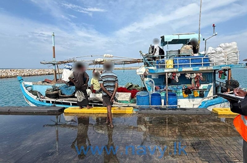 Maldivian Coast Guard seizes SL fishing trawler with cocaine