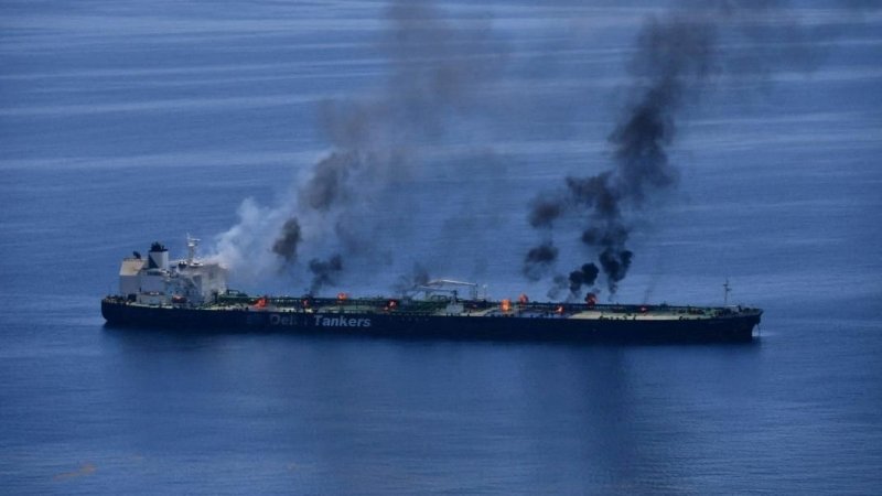 Tanker attacked by Houthis could be leaking oil