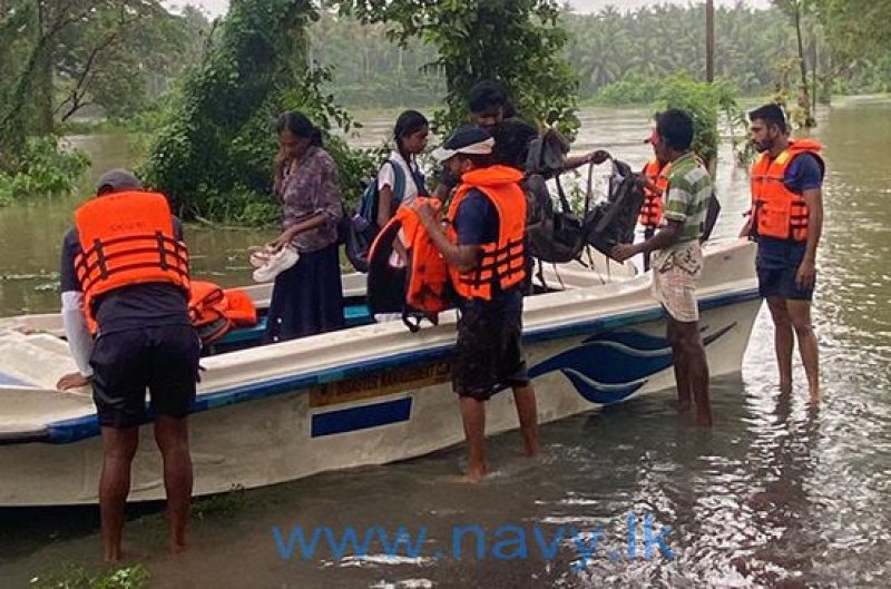 Navy deploys relief teams to aid people