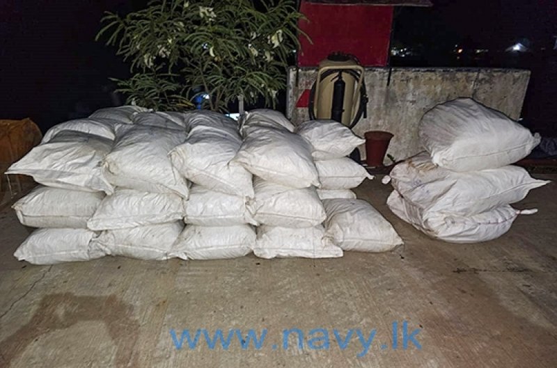 Navy arrests  two with 342kg of cardamom &amp; 1231kg of tumeric