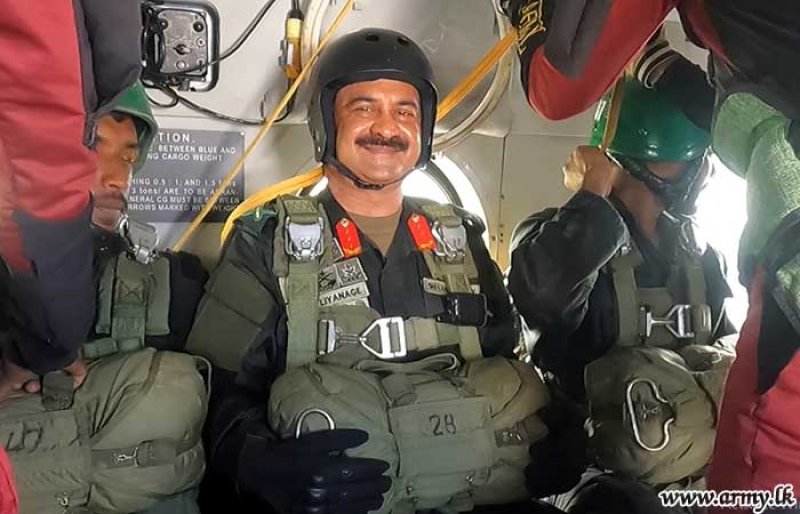 Army Commander to New Heights as a Military Paratrooper