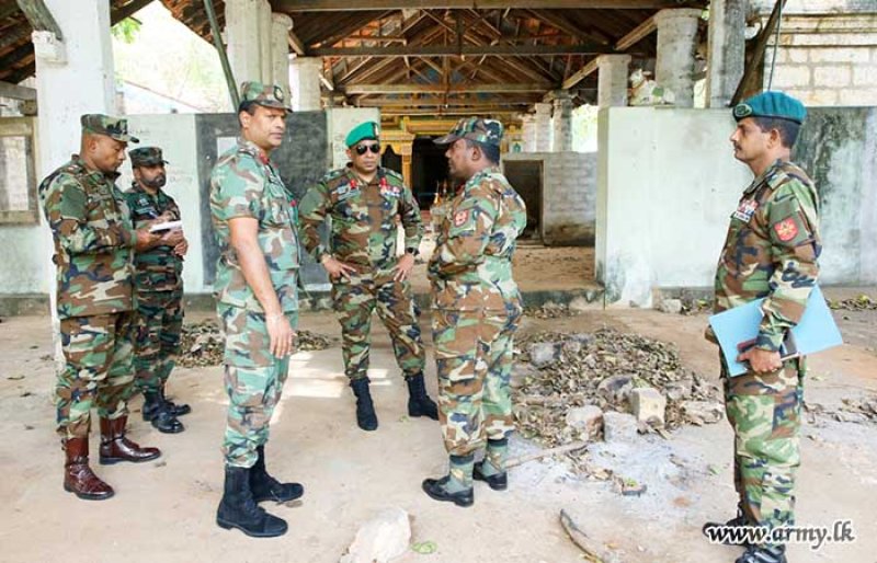 Jaffna Commander visits 7 kovils located in HSZ