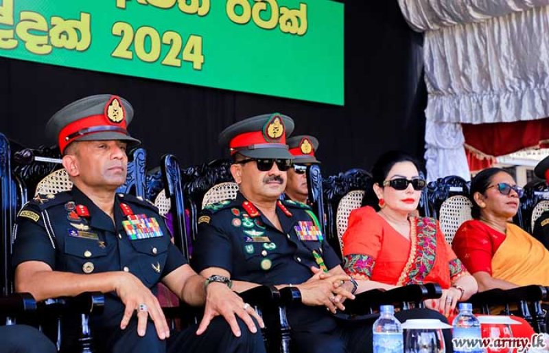 Army  Celebrates New Year with Traditional Festival