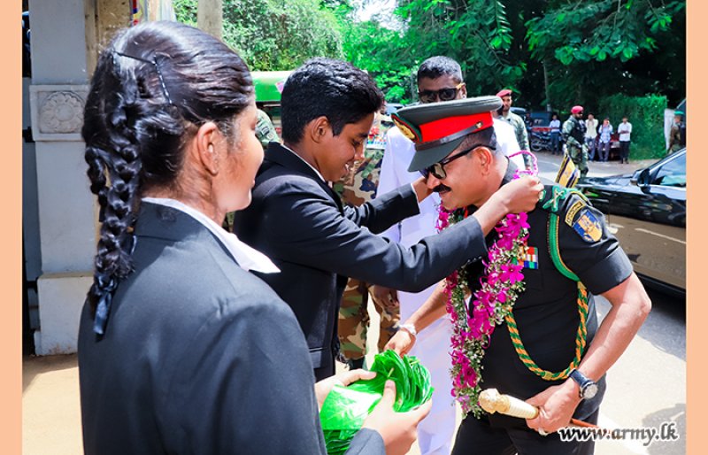 Army Chief Graces Matale Vijaya College Sports Meet 