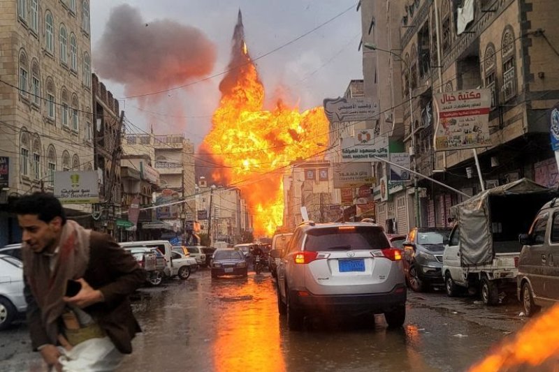 Yemen&rsquo;s Houthis confirm Israeli airstrike killed PM