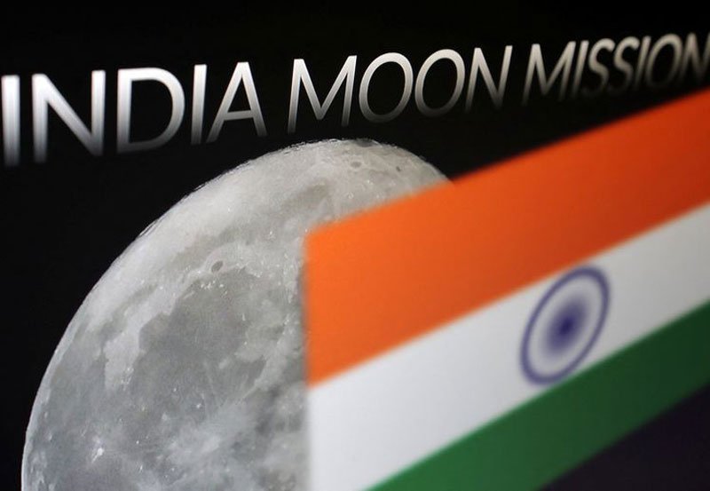 India counts down to crucial moon landing