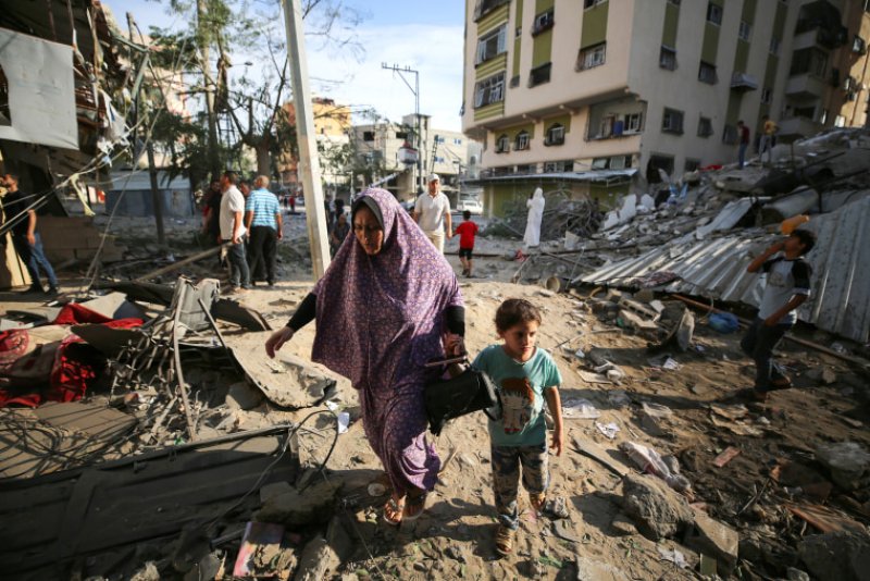  Biden urges Israeli leader to minimize civilian casualties