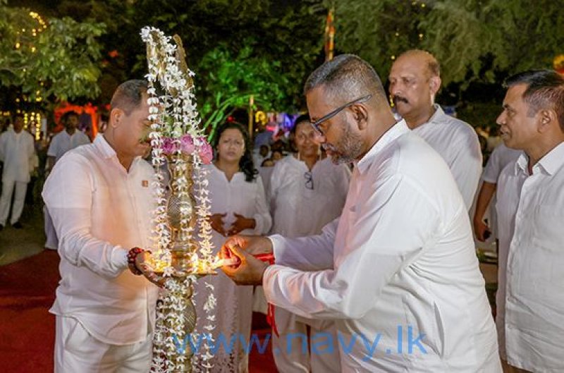 Navy Commander  attends opening of Sandahiru se Poson Zone