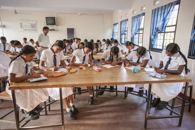 Government aims to Offer Book Discounts for Schoolchildren