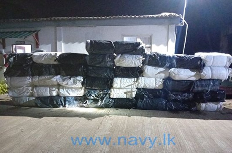 Navy nabs 2 suspects attempting to smuggle in Tendu leaves