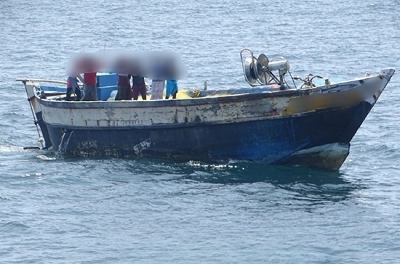 Four Indian dhows poaching in Sri Lankan waters seized