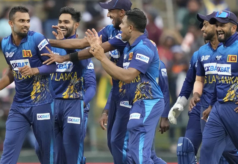 Sri Lanka beat Bangladesh by five wickets