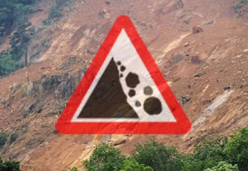 Landslide Warning Extended  for Several Areas