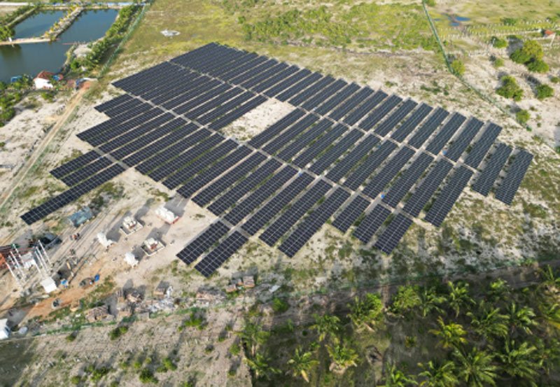 Groundbreaking solar plant initiated in SL Eastern Province