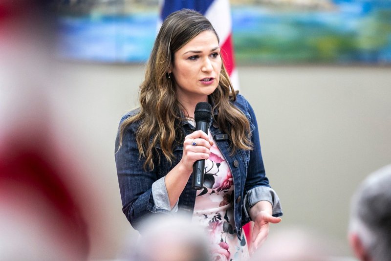 US Envoy for Global Youth Issues Finkenauer to visit SL