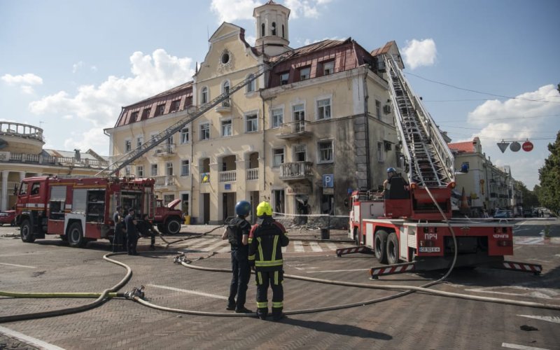 Number of people dead in missile strike on Chernihiv