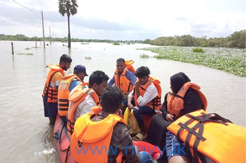 Navy has successfully transferred 1408 flood victims