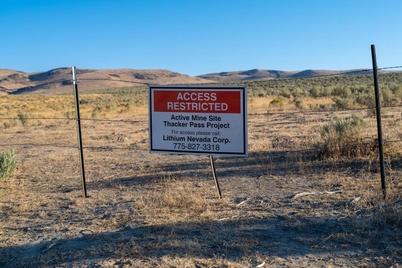 Ancient Supervolcano in US May Hide Largest Lithium Deposit 