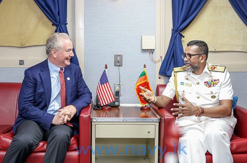 US Senator Chris Van Hollen meets with Commander of the Navy