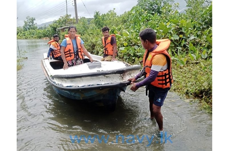  SL Navy on the frontlines of flood relief operations