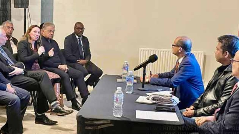 Health Minister urges Sri Lankan specialists to return