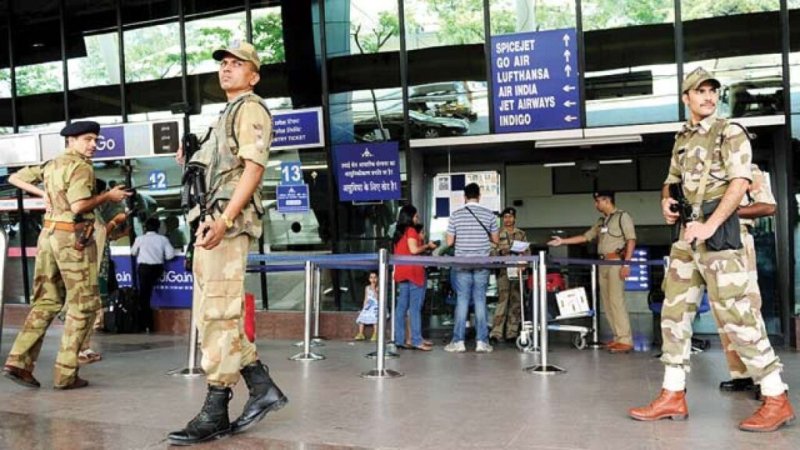 Mumbai Airport, Nair hospital receive bomb threat