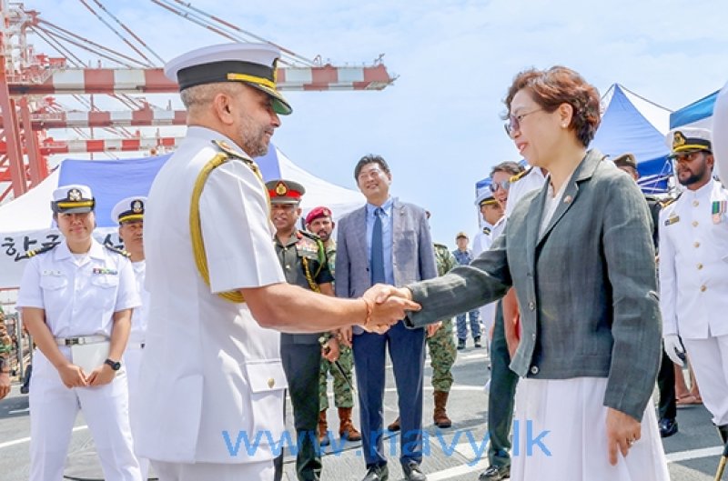 Korean Naval ship arrives at Colombo port