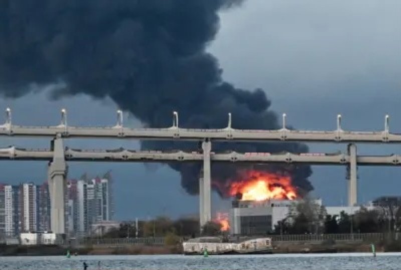 Oil facilities hit in deadly attack on St Petersburg