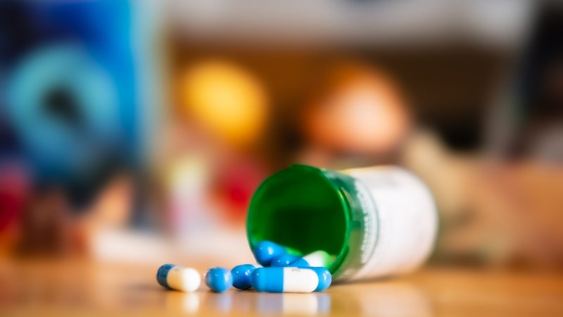 18 arrested in Nuwara Eliya with drugs ahead of party