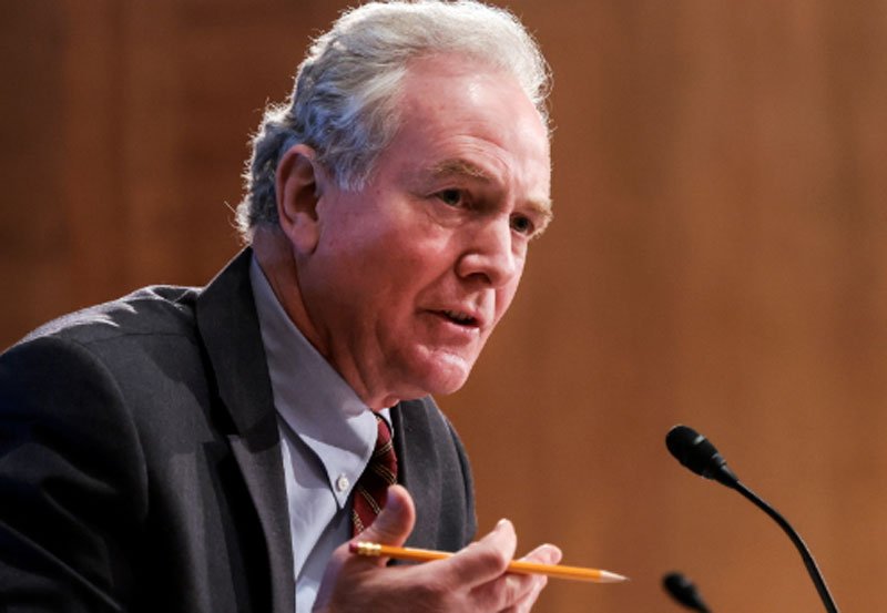 US Senator arrives in Sri Lanka to discuss economic crisis