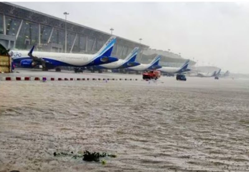 Chennai airport shuts operations amid intense rain