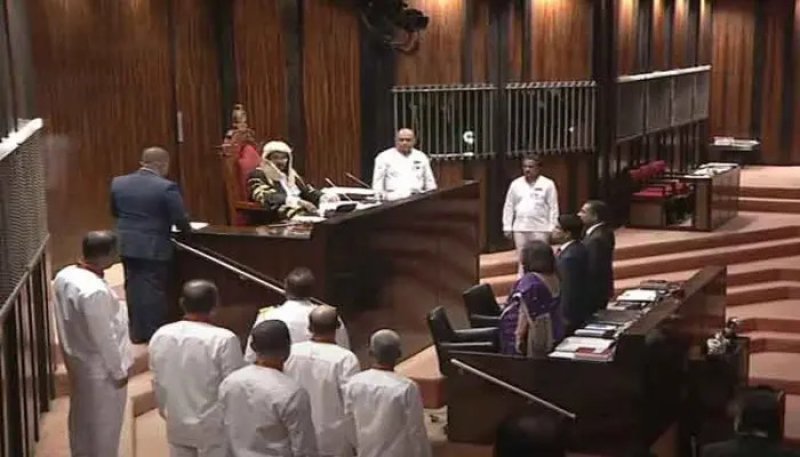Muhammadu Sali Naleem Sworn in as Member of Parliament