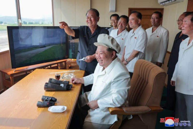 North Korea&rsquo;s Kim Jong Un oversees tests of &lsquo;suicide drones