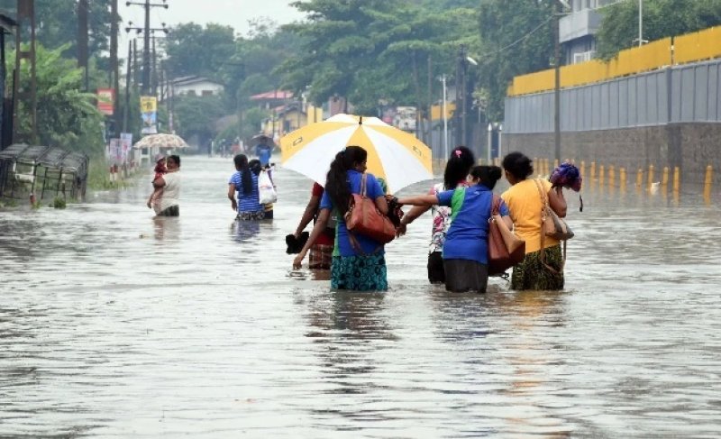 Over 6,250 families affected by adverse weather