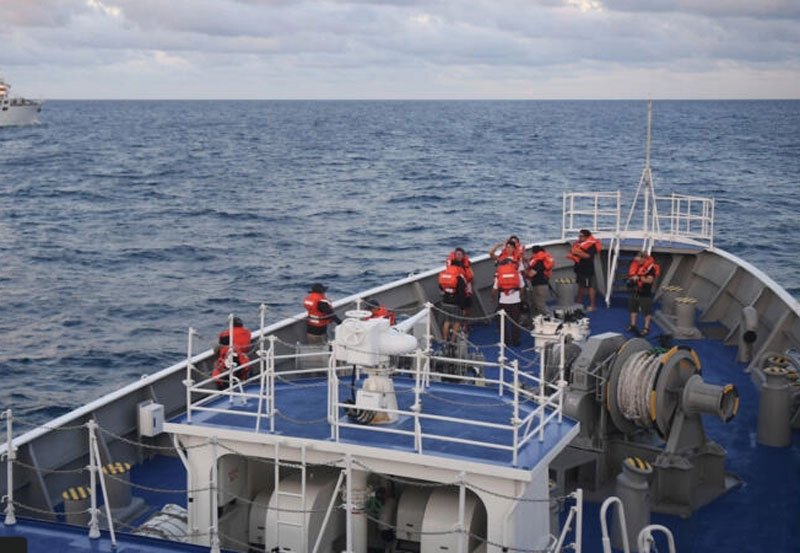 Philippines summons Chinese envoy over sea confrontations