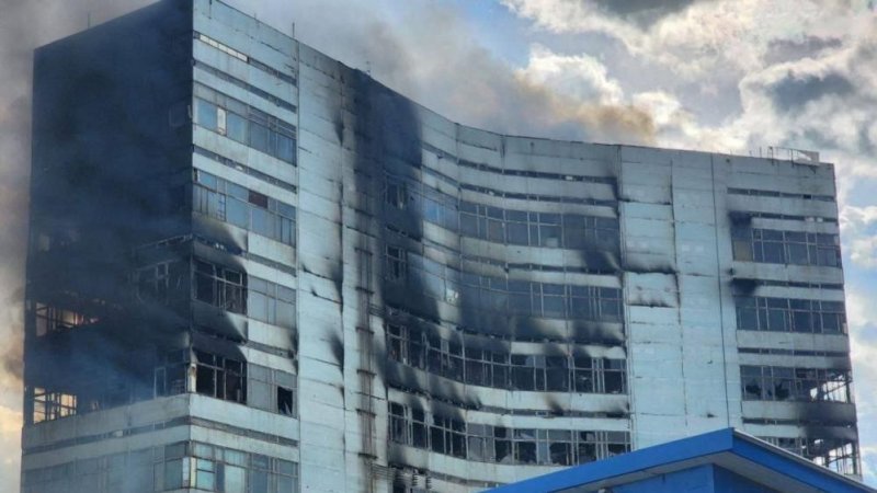 Eight killed in deadly fire at Moscow office building