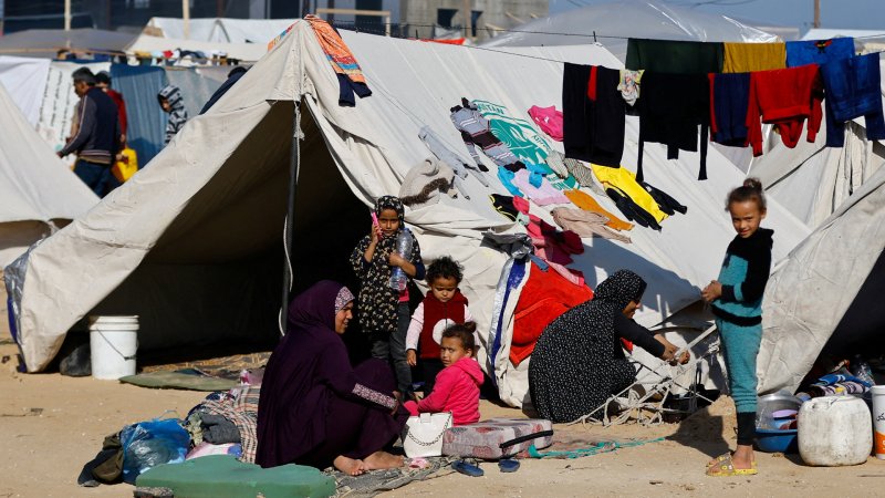 120 m people have been forced to flee their homes by war